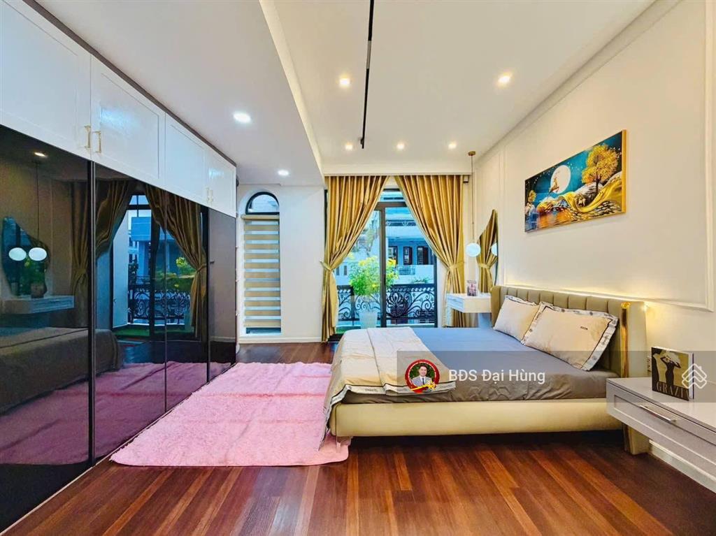 Không gian sống đẳng cấp  view công viên  4.5x17  hxh 8m thông  cạnh tân bình  nhỉnh 10 tỷ