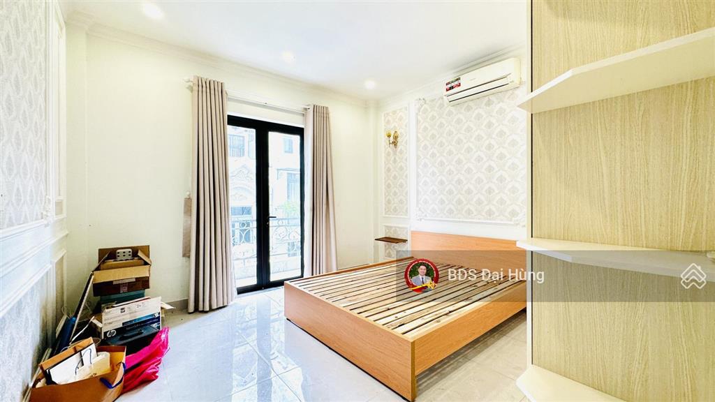 Nhà ngon khu đồng bộ 5 tầng ngay emart phan huy ích, 4x15, gara ô tô, nội thất sẵn, chỉ 6.x tỷ tl