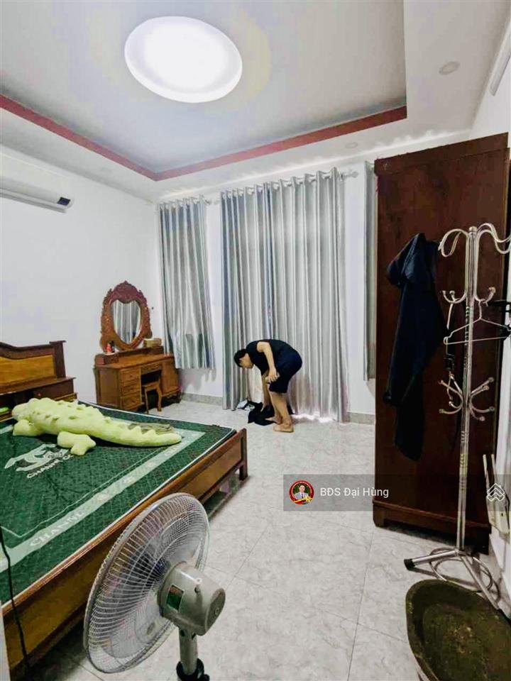 Rẻ hơn thị trường nửa tỷ  hẻm xe hơi 7m  4x14 nhà 4 tầng  khu đại gia lê văn thọ  xem là mê