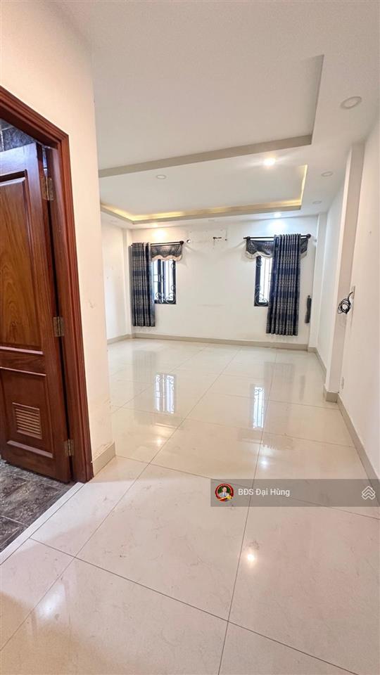 Giảm sốc 1 tỷ  bán nhanh căn mt khu bt an lộc  đường 16m có vỉa hè  123m2 (5x25)  dòng tiền sẵn