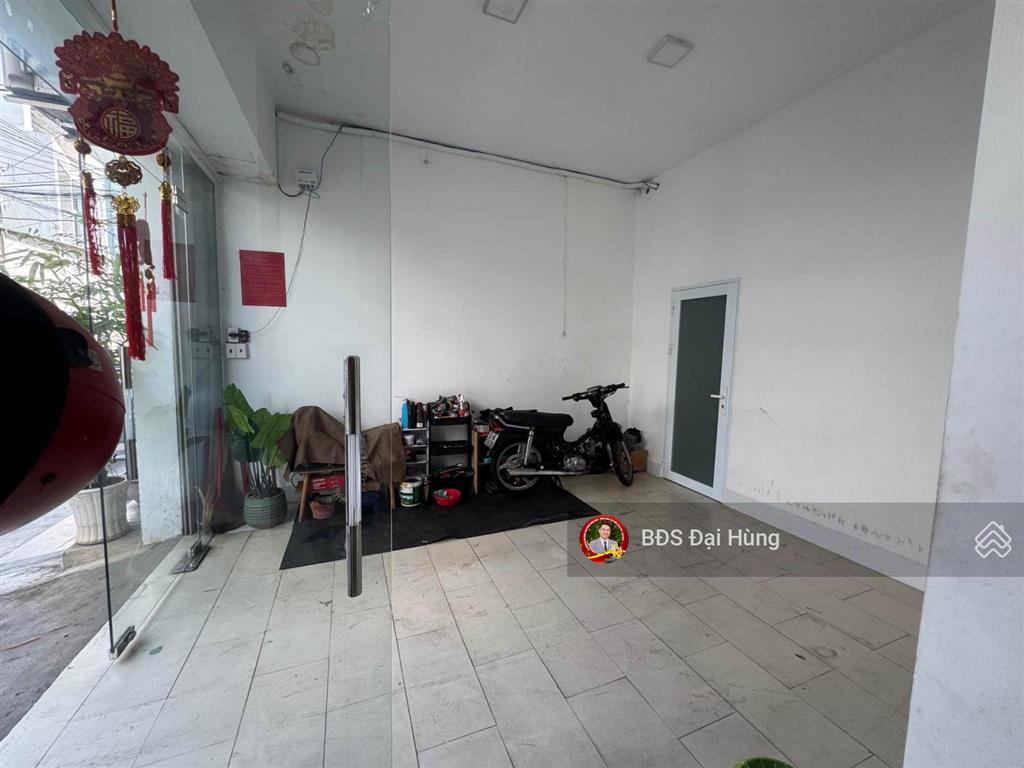 Villa mini  70m2  hẻm 2 ô tô tránh nhau  ngang gần 8m bề thế  phạm văn chiêu  emart 2
