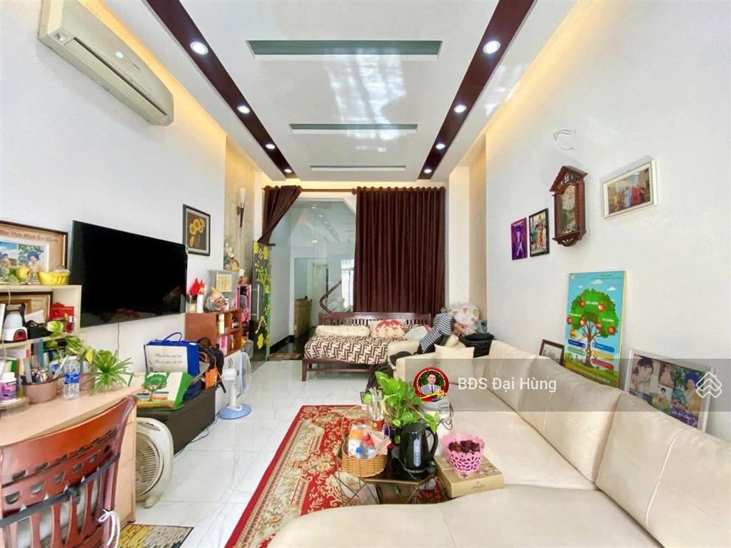 Bán nhà quang trung hẻm kinh doanh rộng 11m có lề 3m  64m2  4 tầng  tân bình 2 phút  nhỉnh 9 tỷ