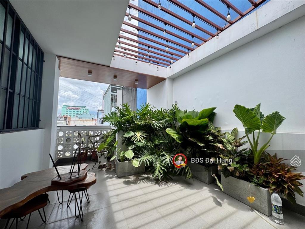 7,x tỷ  nhà đẹp khu vip  ô tô ra vào  64m2  4 tầng  phạm văn chiêu  gần emart phan huy ích