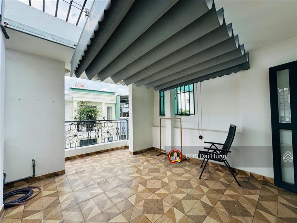 Bán nhà phạm văn chiêu  cả dãy đều nhà giàu có  hxh  4x14m  5 tầng  8,2 tỷ