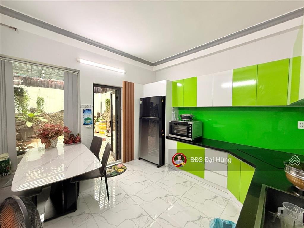Hiếm phan huy ích  kế emart 2  4x18m  đường 6m  ô tô ngủ ngon trong nhà  nhỉnh 7 tỷ