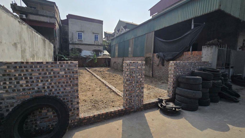 HIẾM DT57M2- MT4M- PHƯỜNG SONG LIỄU- THUẬN THÀNH- ĐƯỜNG Ô TÔ-GIÁ 3XTY.