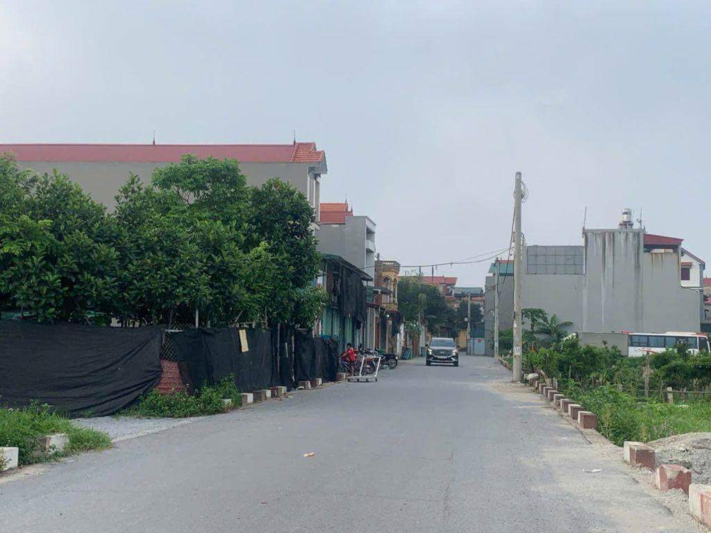 HÀNG SIÊU HIẾM 106M2- PHƯỜNG XUÂN LÂM- THUẬN THÀNH- TRỤC CHÍNH LÀNG Ô TÔ TRÁNH- GIÁ 7 TỶ.