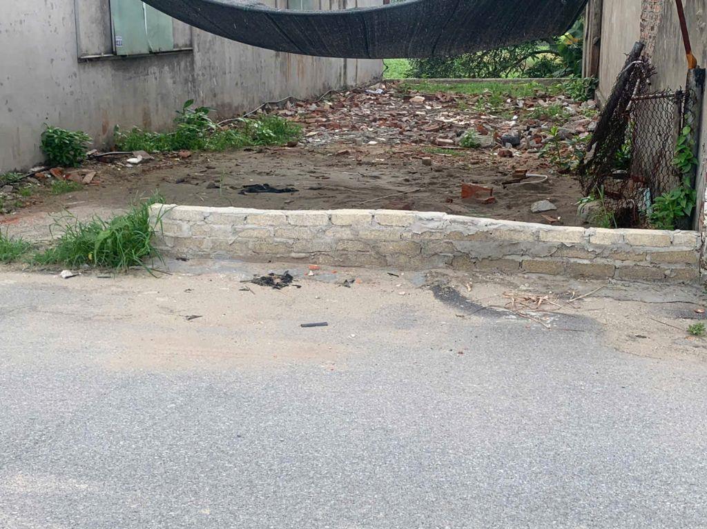 HÀNG SIÊU HIẾM 106M2- PHƯỜNG XUÂN LÂM- THUẬN THÀNH- TRỤC CHÍNH LÀNG Ô TÔ TRÁNH- GIÁ 7 TỶ.
