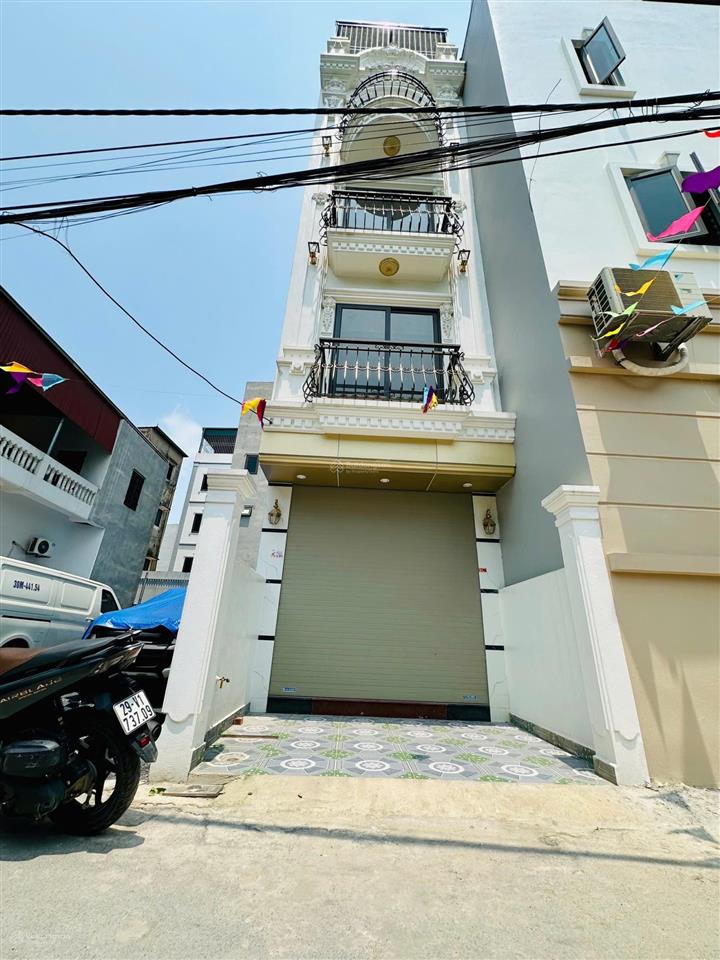 Ngõ rộng thông thoáng oto ngay biên giang 42m2 giá nhỉnh 6tỷ