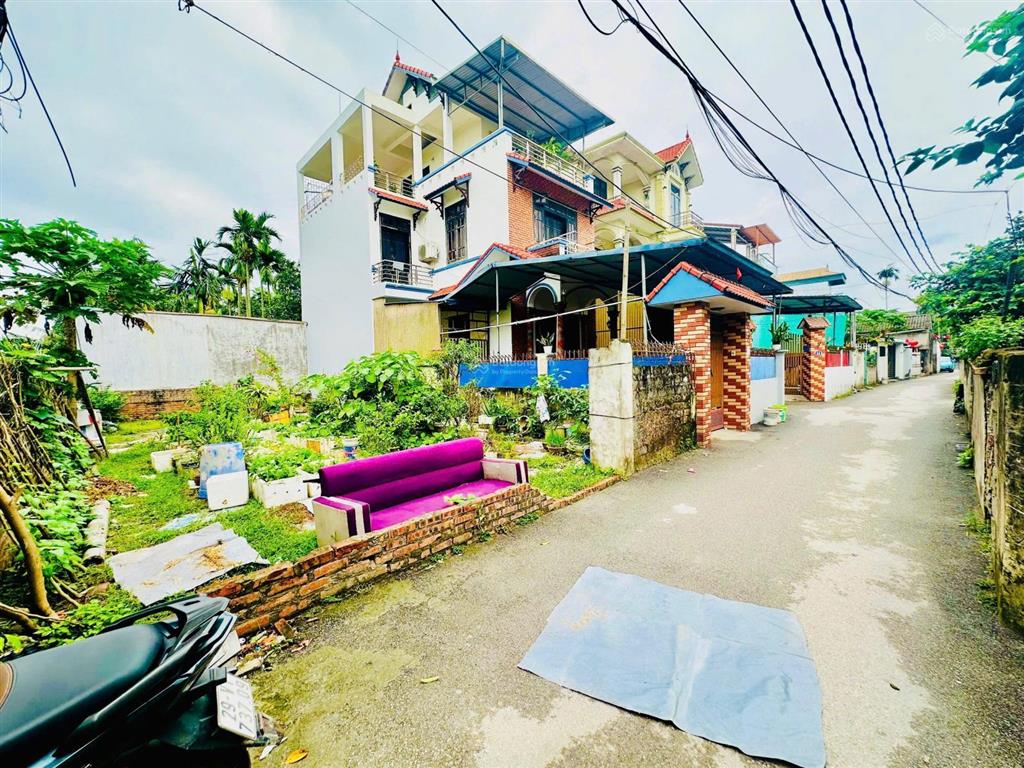 Ngõ thông ôtô phượng bãi  biên giang 67,4m giá nhỉnh 4tỷ