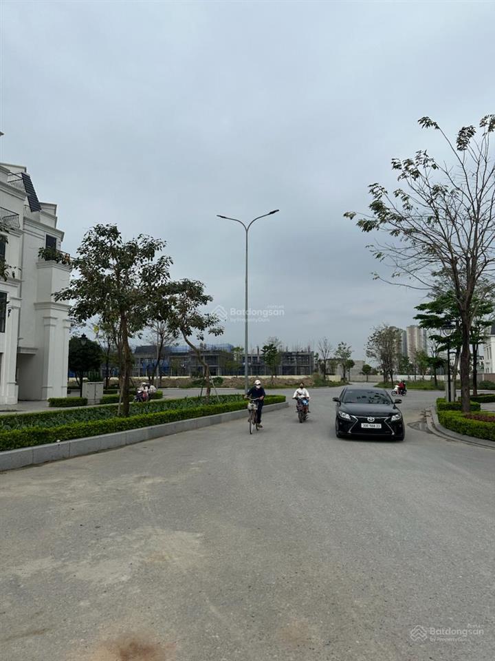 Bán đất dịch vụ di trạch hoài đức dt98m giá 12 tỷ