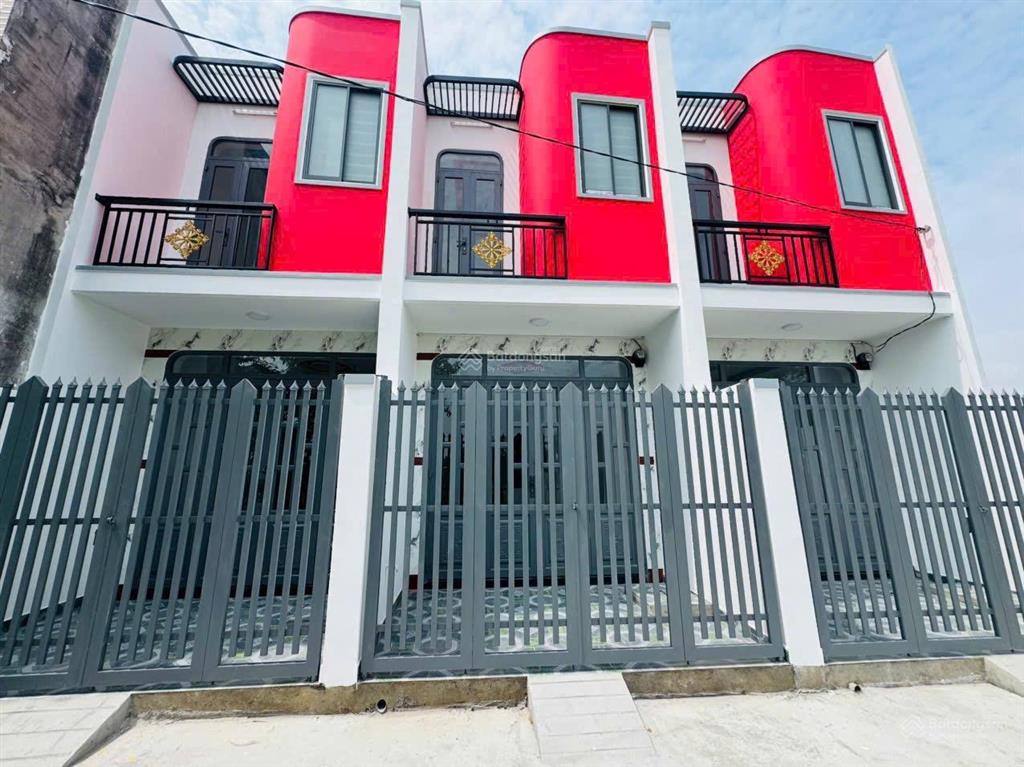 Cần bán gấp nhà 1 trệt + 1 lầu