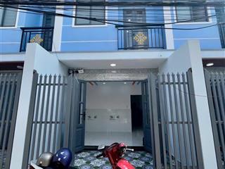 Kẹt tiền cần bán gấp căn nhà 1 trệt + 1 lầu