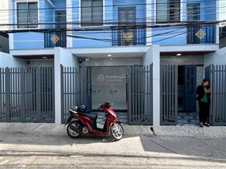 Cần bán gấp nhà 1 trệt + 1 lầu