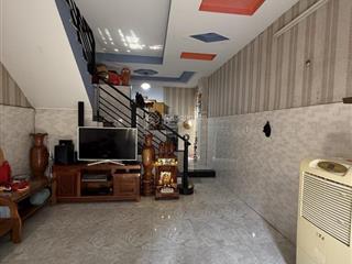 Nhà đẹp hẻm xe hơi lạc long quân,tân bình. 50m2 ngang 4,2m, 2 tầng 3 pn. giá 5,6 tỷ tl