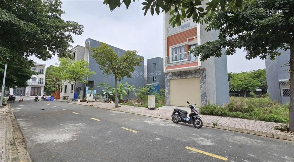 Chính chủ bán đất sát vành đai 5 ở sơn tây hà nội dt54m mặt tiền 5m giá 1.2tỷ đường ô tô kd sầm uất