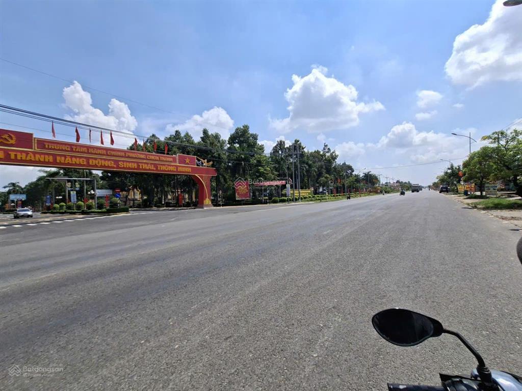 Bán đất tại thị trấn tân khai, 295 triệu, 700m2, pháp lý đầy đủ
