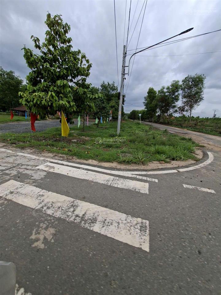 Bán đất tại thị trấn tân khai, 295 triệu, 700m2, pháp lý đầy đủ