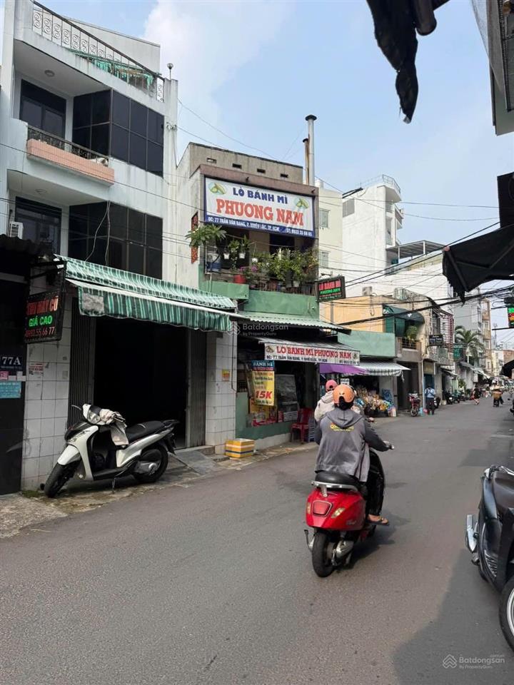 Bán nhà mặt tiền trần văn đang quận 3 tphcm, sát vòng xoay 3 tháng 2 và cmt8