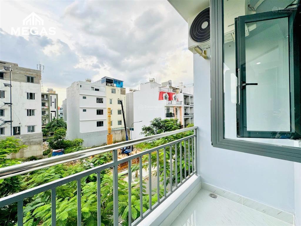 Căn hộ studio full nt ban công giá rẻ gần trường đại học umt quận 2