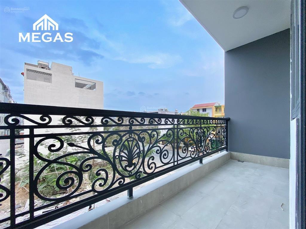Studio 35m2 full nt  ban công siêu rộng tại q2