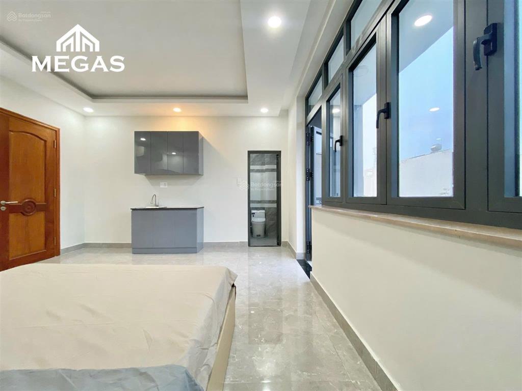 Studio 35m2 full nt  ban công siêu rộng tại q2