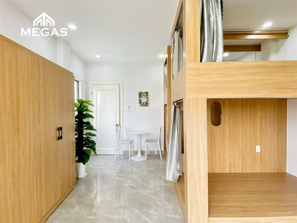 Sleepbox full nội thất  ban công  máy giặt riêng gần bệnh viện lê văn thịnh q2