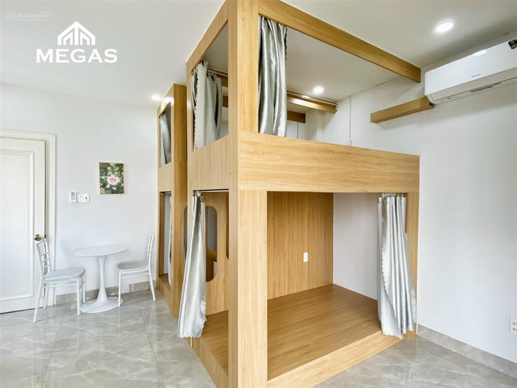 Sleepbox full nội thất  ban công  máy giặt riêng gần bệnh viện lê văn thịnh q2