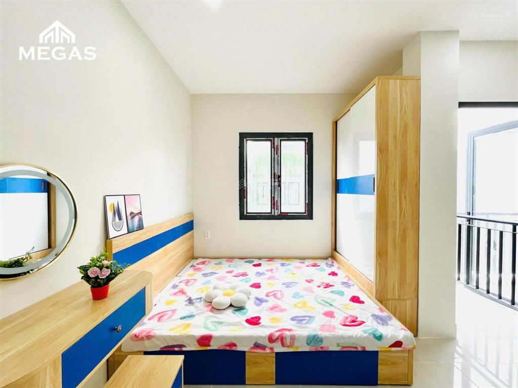 Studio full nội thất  ban công giá rẻ tại q2