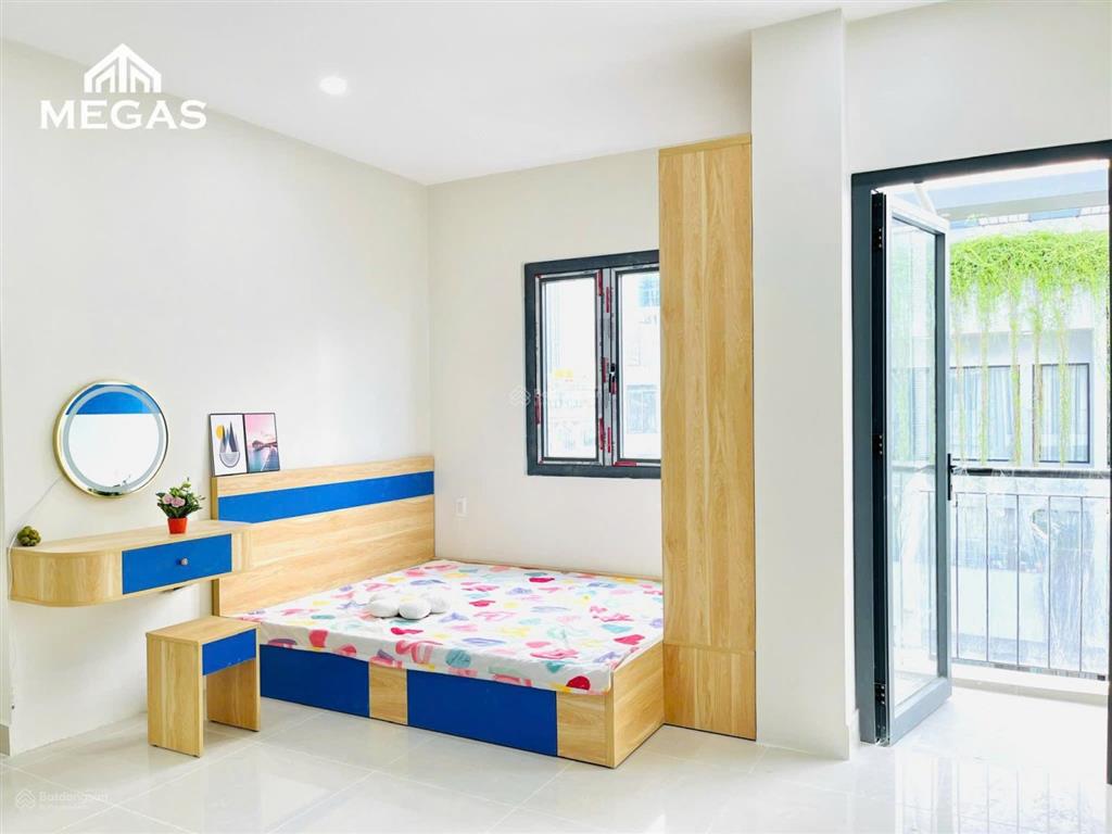 Studio full nội thất  ban công giá rẻ tại q2