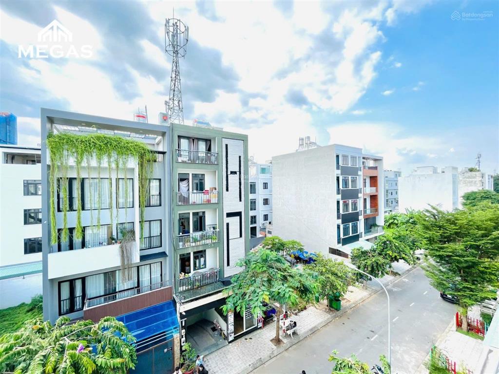Studio full nội thất  ban công giá rẻ tại q2