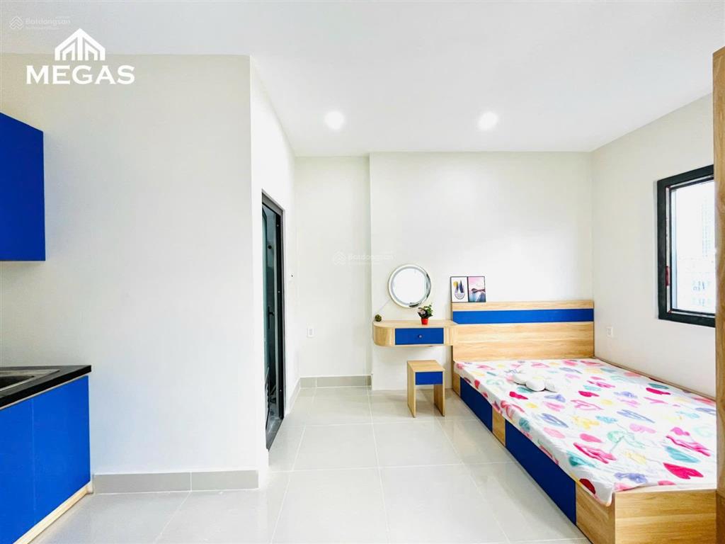 Studio full nội thất  ban công giá rẻ tại q2