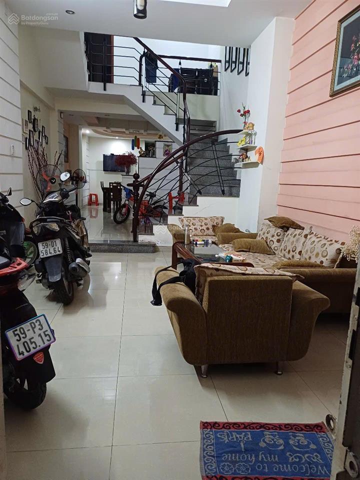 Hàng hiếm tại 49/56/68j trịnh đình trọng, 10 tỷ, 197m2, 3pn, 4wc