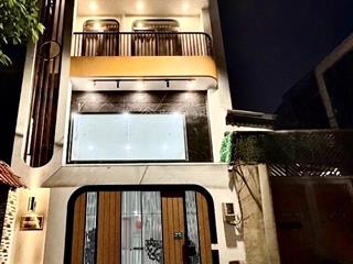 Dương quảng hàm  5tầng  hẻm xe tải  ngang ~ 5m  khu hiếm nhà bán  chỉ 7tỷ