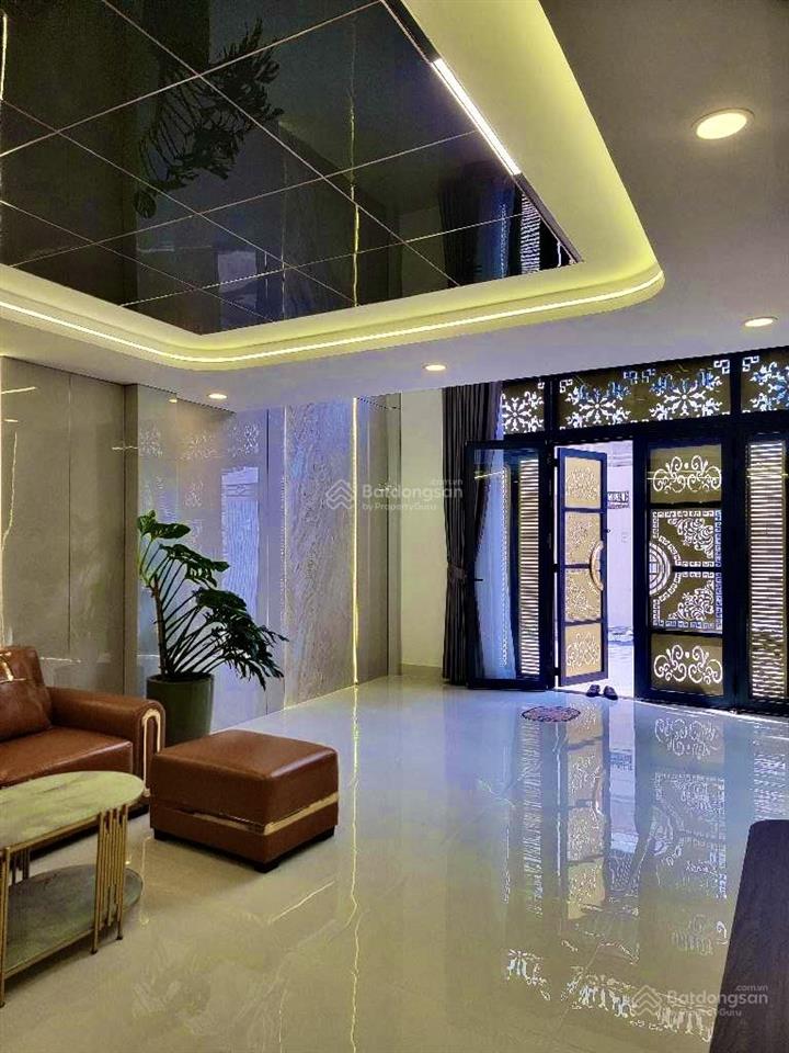 Dương quảng hàm  5tầng  hẻm xe tải  ngang ~ 5m  khu hiếm nhà bán  chỉ 7tỷ