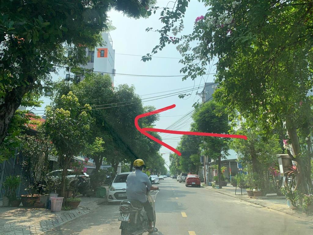 Bán toà căn hộ 2 mặt tiền đường nguyễn mậu tài  p hoà xuân  tp đà nẵng