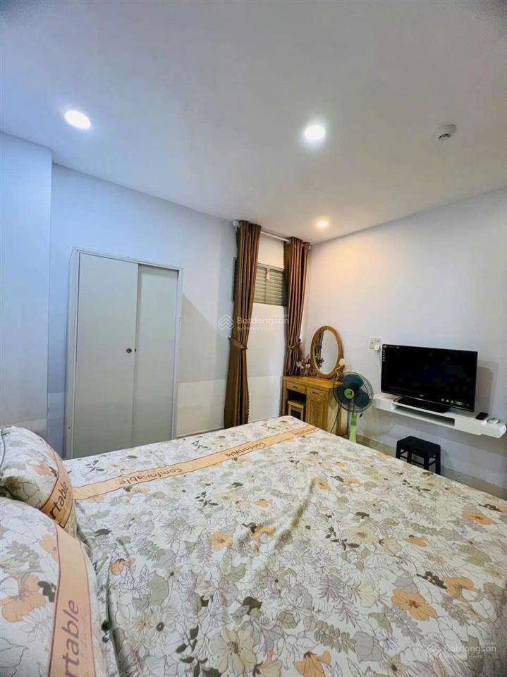 Bán căn hộ ct2 vĩnh điềm trung 60m2 2pn, view hồ rất đẹp, full nội thất giá 2,5 tỷ