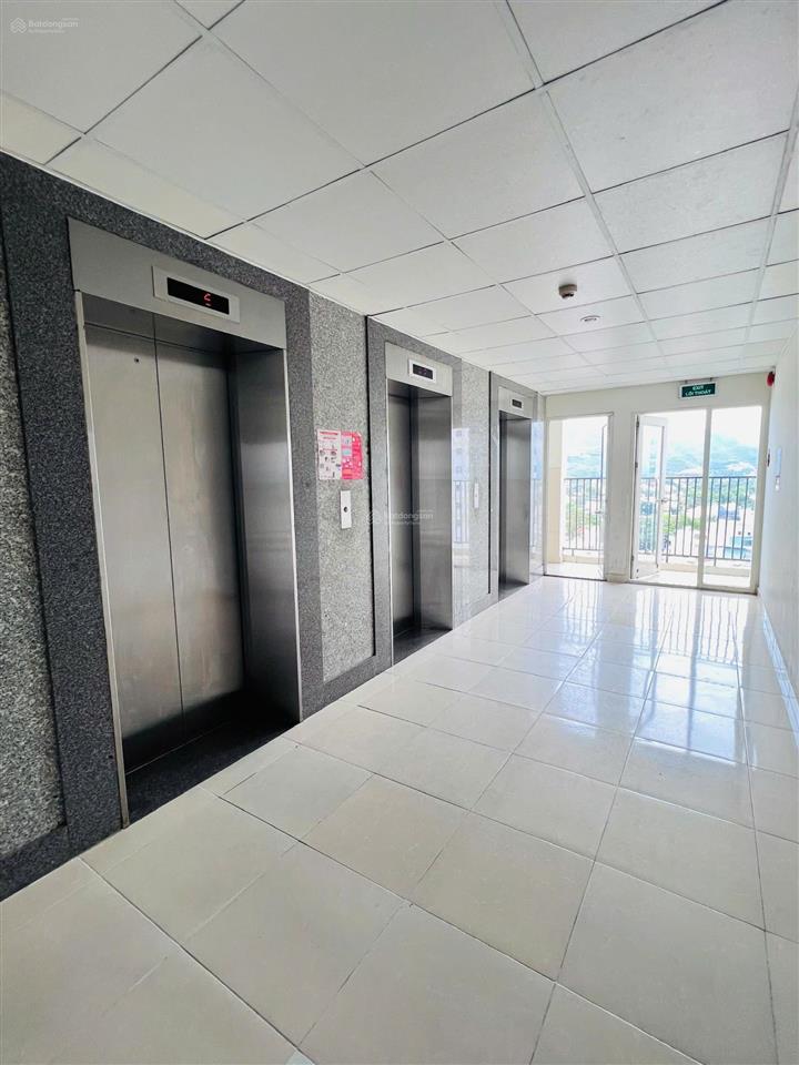 Bán căn hộ ct2 vĩnh điềm trung 60m2 2pn, view hồ rất đẹp, full nội thất giá 2,5 tỷ