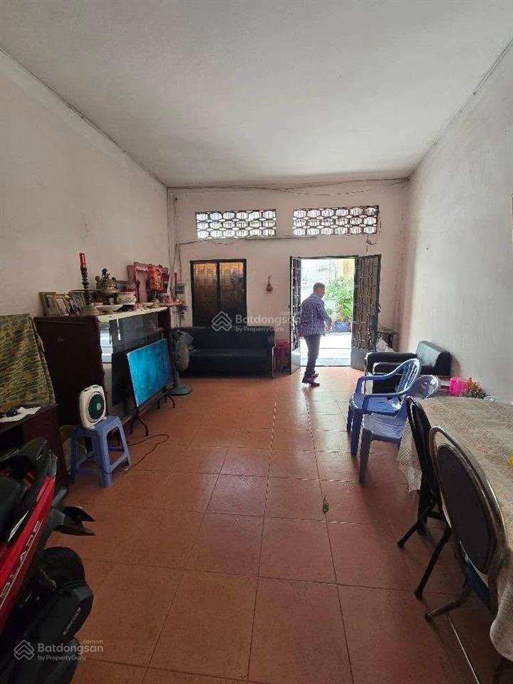 Bán đất tặng nhà hiếm hxh khu vip hồ biểu chánh  dt vàng 6.2x13m  chính chủ lâu đời