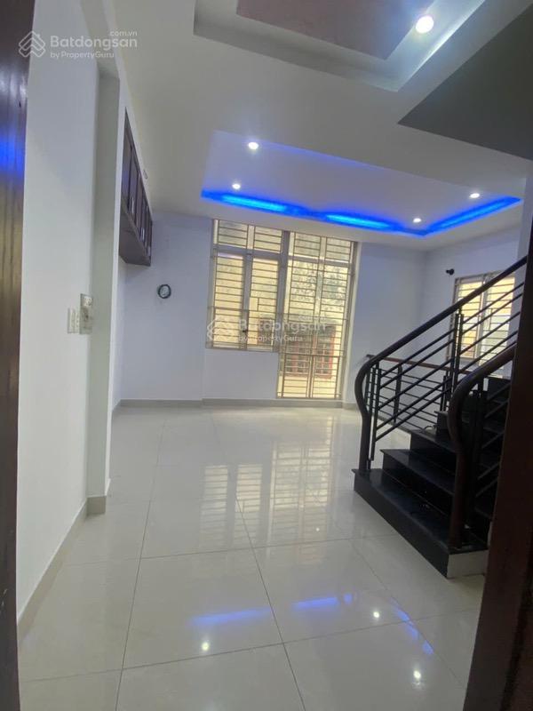 Khu hiếm nhà bán trần quốc thảo  cạnh hxh ngang hơn 5m 4pn  sổ đẹp dòng tiền 240tr/năm