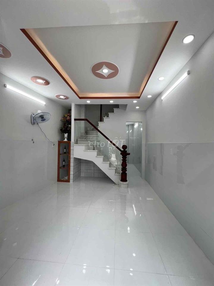 BÁN NHÀ MỚi MẶT TIỀN 3 Tầng BÌNH ĐÔNG 4x14,5m 4PN SHR Pháp Lý Chuẩn.