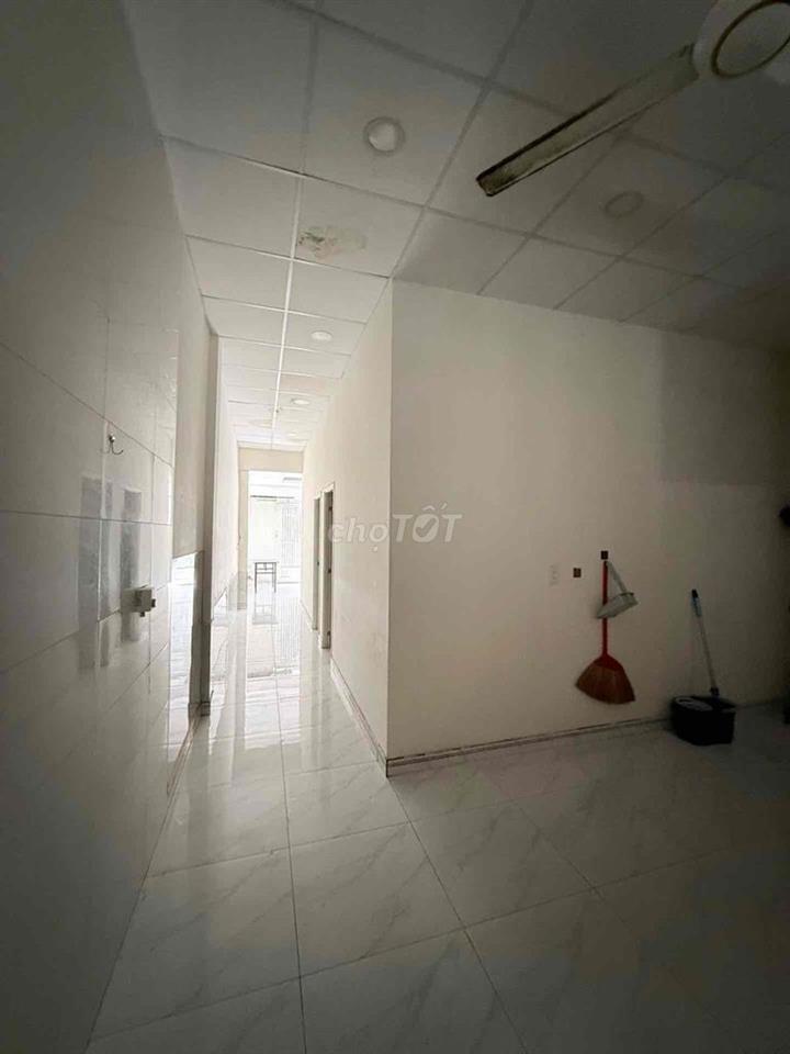 Nhà KDC Gần Trường Chinh, 70M (5x14), shr chỉ 4.6 tỷ (tl)