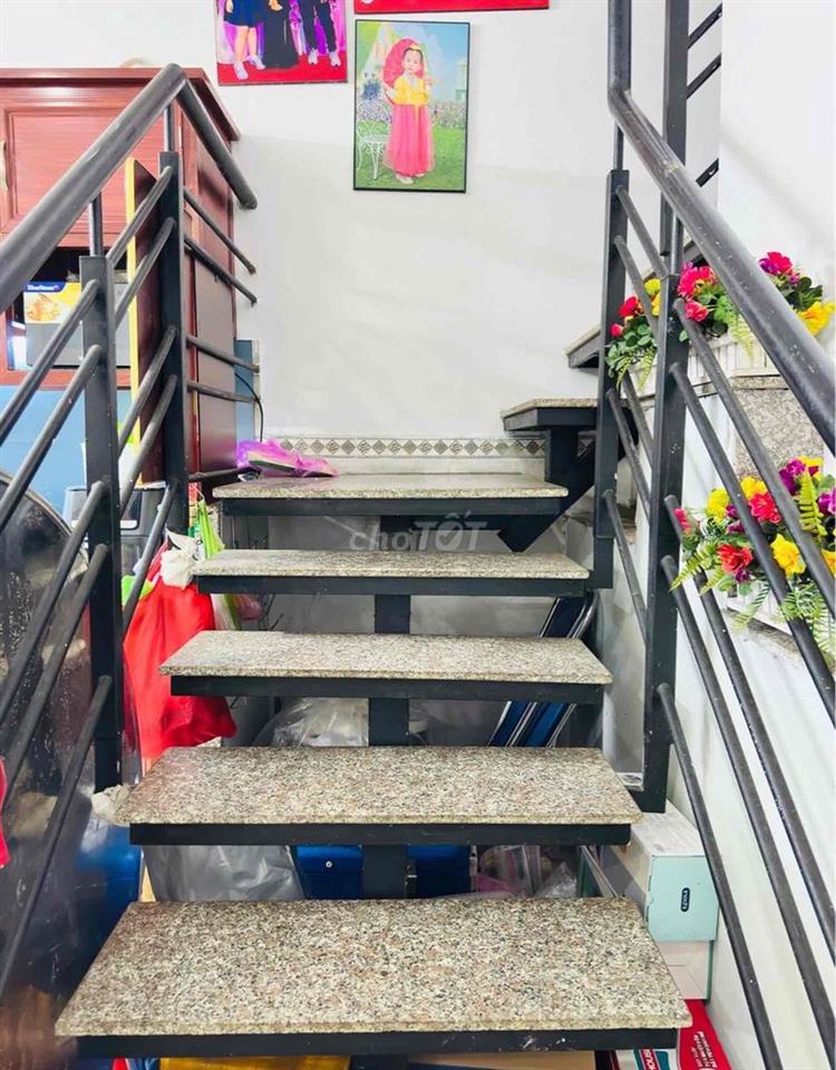 Nhà Phan Văn Hớn, 82M(7x12), SHR, HXH chỉ 5.4 tỷ (TL)