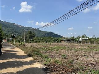 Đất view núi chứa chan  gần nhà thờ gia lào