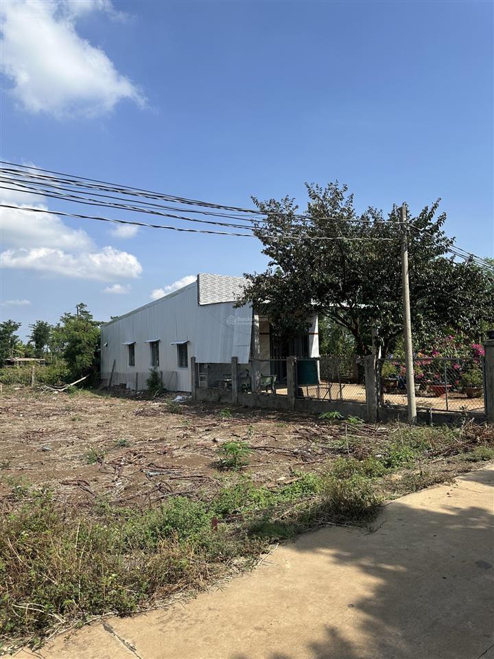 Đất view núi chứa chan  gần nhà thờ gia lào