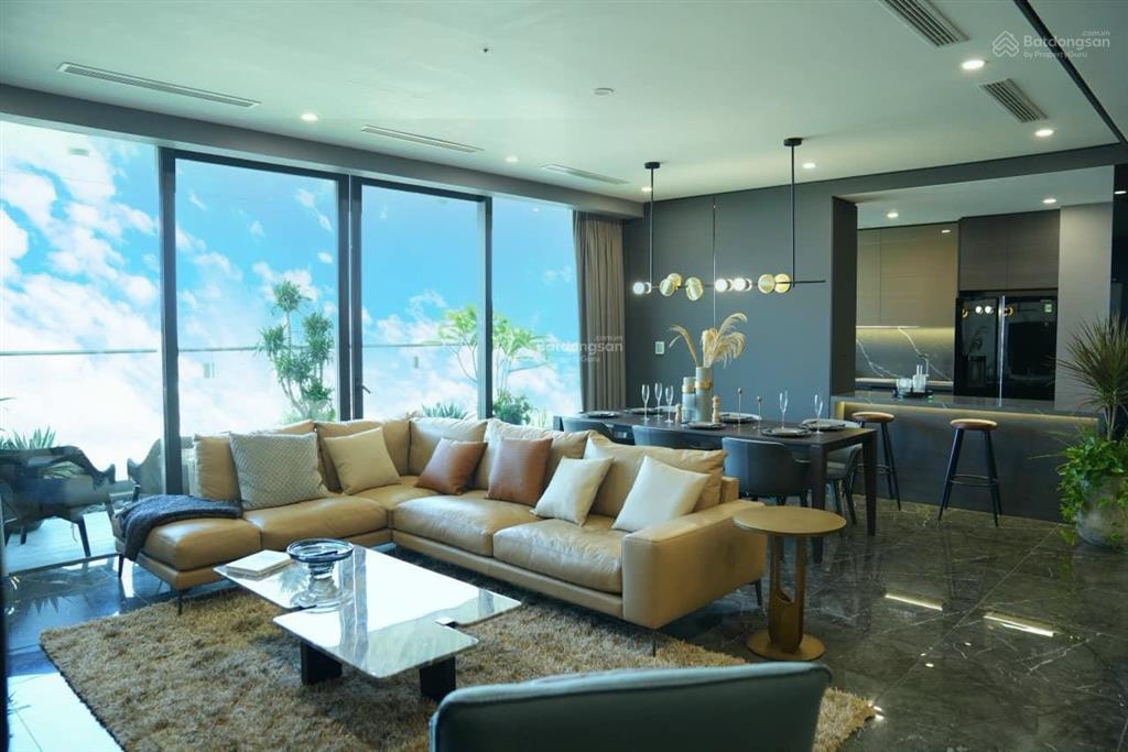 Cho thuê gấp cc sunshine golden river, 30 triệu, 141m2, 3pn, 2vs, full nội thất