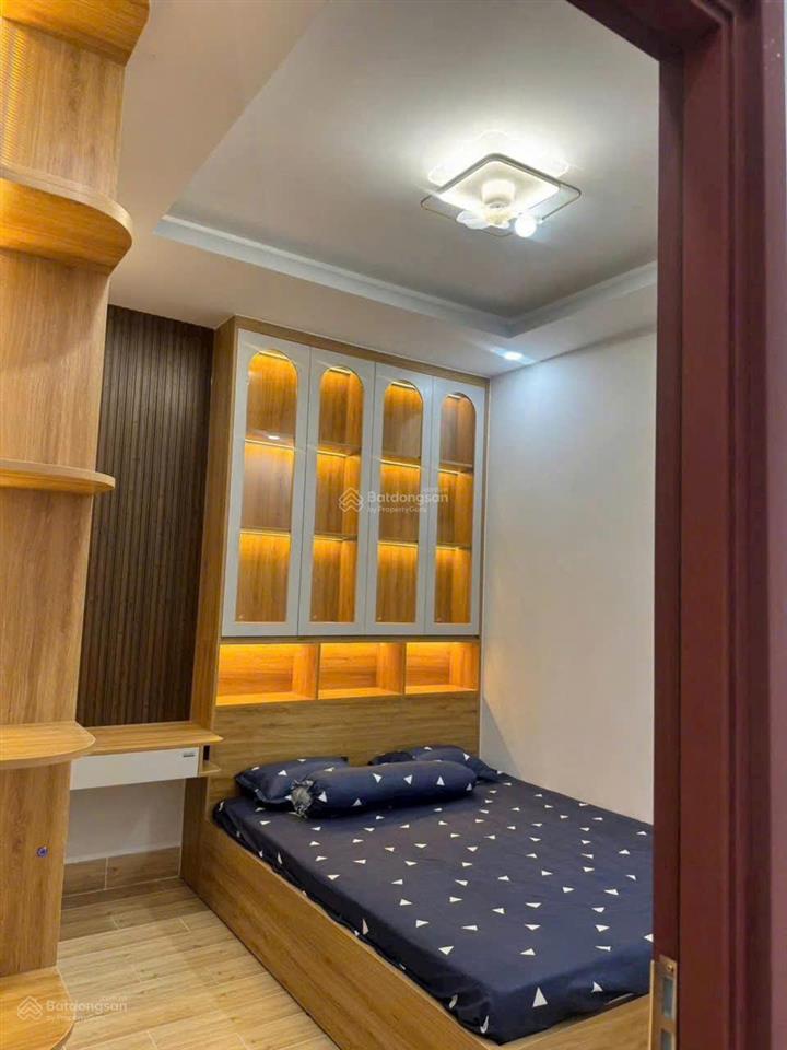 Bán nhà phố 1 trệt 1 lầu tân uyên sổ hồng riêng giá 2,45 tỷ