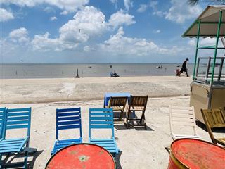 Bán đất trực diện biển, vị trí tuyệt vời làm điểm check in, khách sạn , sát hải sản ngọc trúc