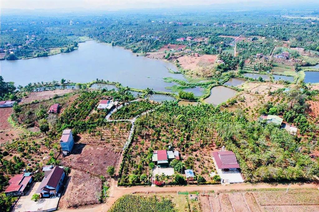 View hồ tự nhiên cư kuin sẵn thổ cư 400m2 giá hơn 2 tỷ chỉ còn 1 tỷ 799 triệu