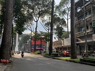 Giảm 1 tỷ. giá mới 34 tỷ khu biệt thự p9 q5 giáp q1, q10 3 tầng 135m2 ngang 9m nở hậu